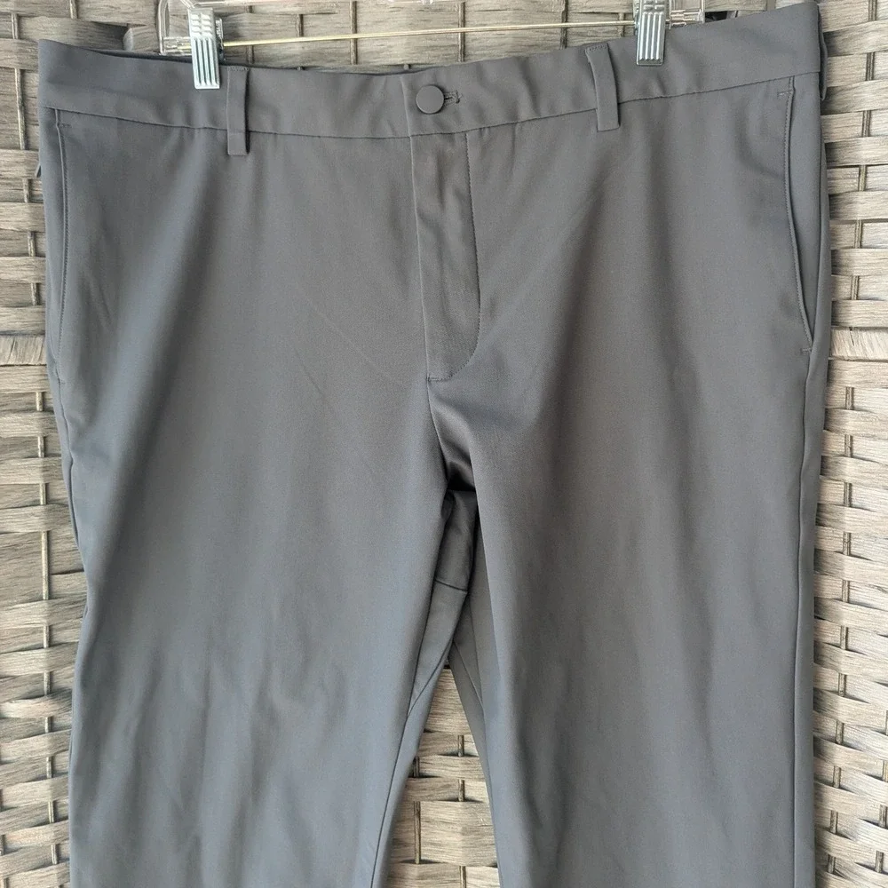 Dockers Go Pants Gray Slim Fit Performance Chino Mens 38x30 Minimalist Modern